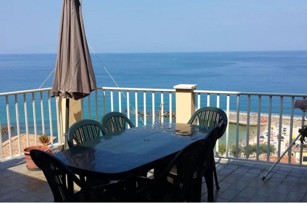 Apartament La Terrazza Sul Mare Pizzo  Zewnętrze zdjęcie